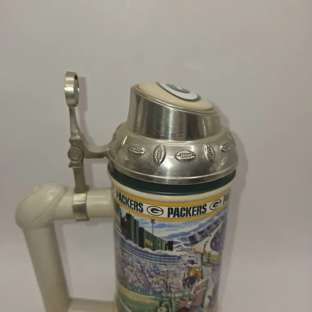 Vintage Green Bay Packers NFL Danbury Mint Lambeau Stadium Players Stein Tankard